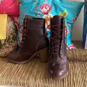 Timberland burgundy high heel boots